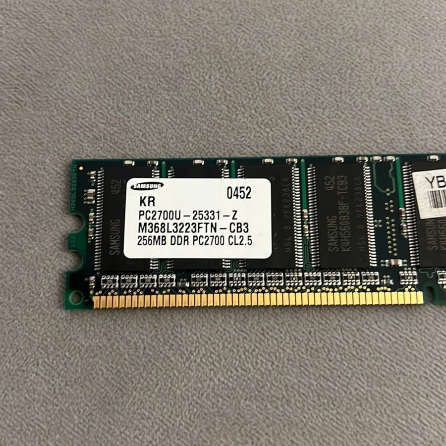 Samsung 256 MB DDR MINNE. RAM