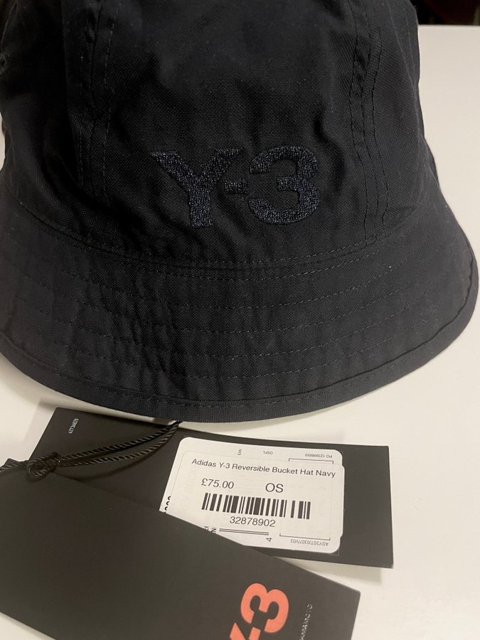 (95/10) -2019 ADIDAS Y-3 Reversible 6-Panel Bucket Hat