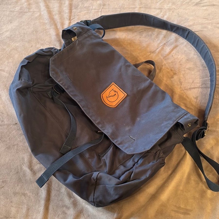 Fjällräven axelväska / crossbody väska