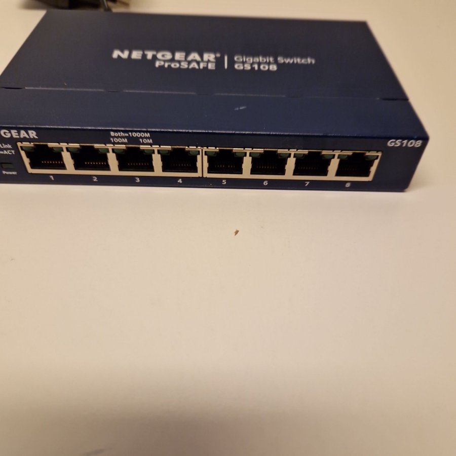 NETGEAR Prosafe Gigabit Switch GS108v4