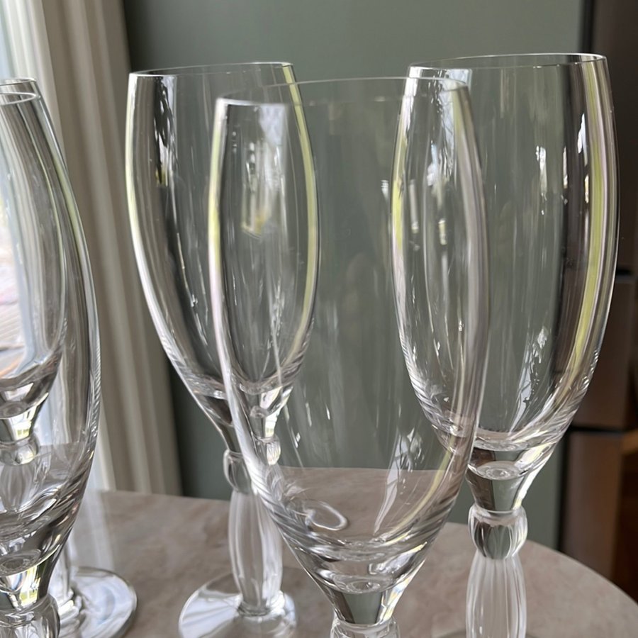 Champagneglas Lalique, serie LOUQSOR