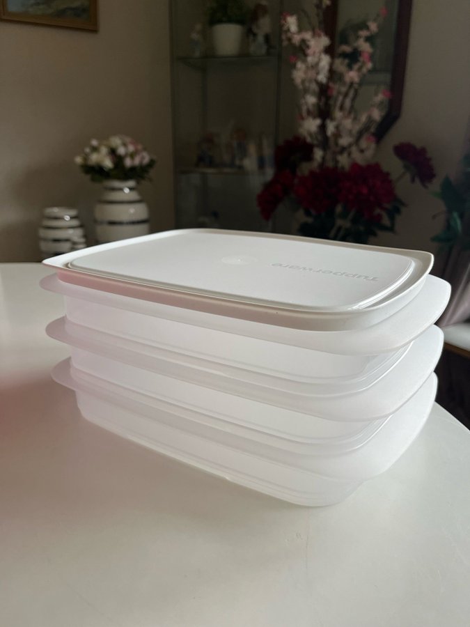 Tupperware nya stapelbara burkar med lock