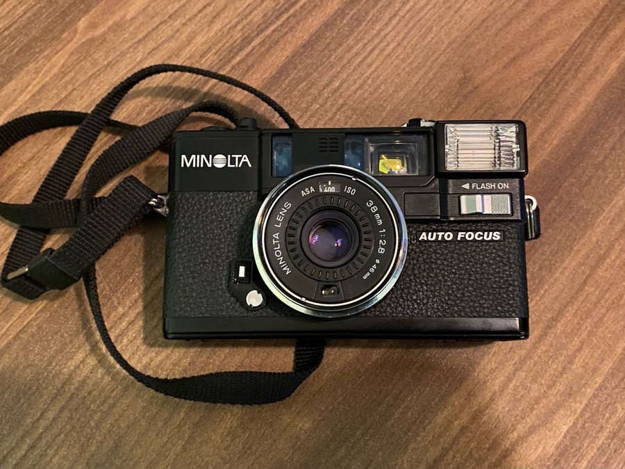 Minolta Hi-Matic AF2 Kamera