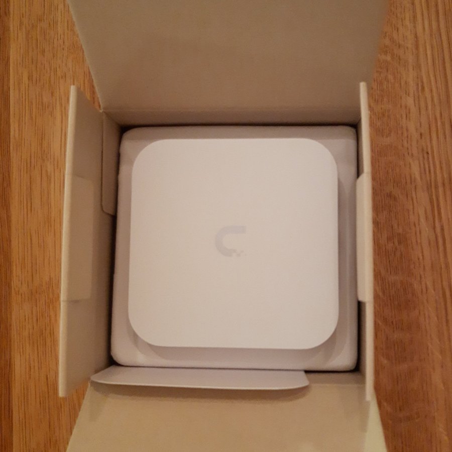 Ubiquiti UniFi UXG Lite