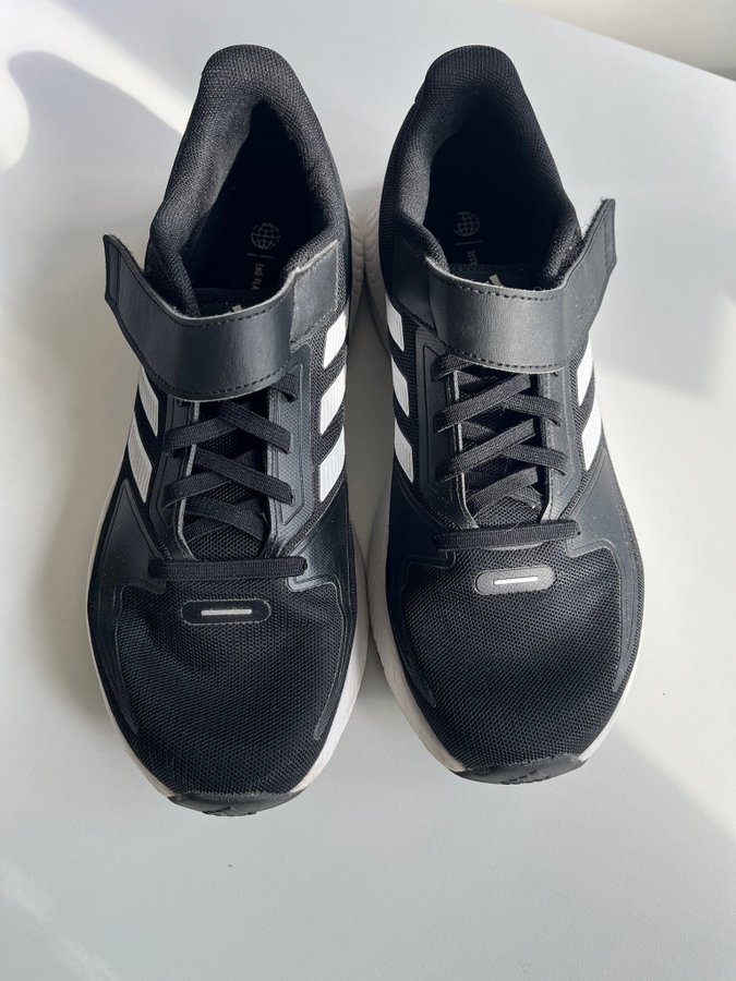 Adidas Svarta Löparskor Storlek 38