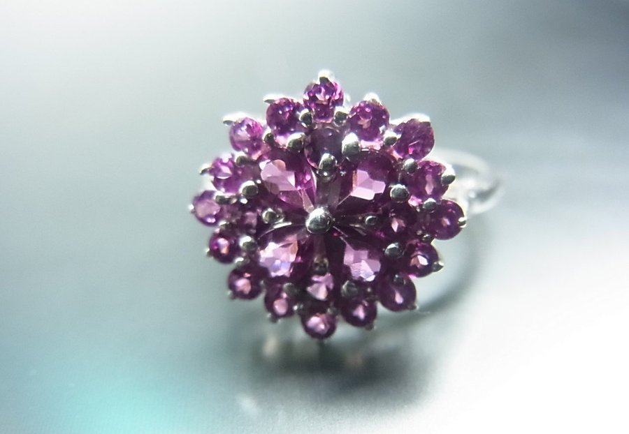 DESIGNER RHODOLITE BLOMMERING SILVER 925/ DESIGNER RHODOLITH BLÜTENRING SILBER