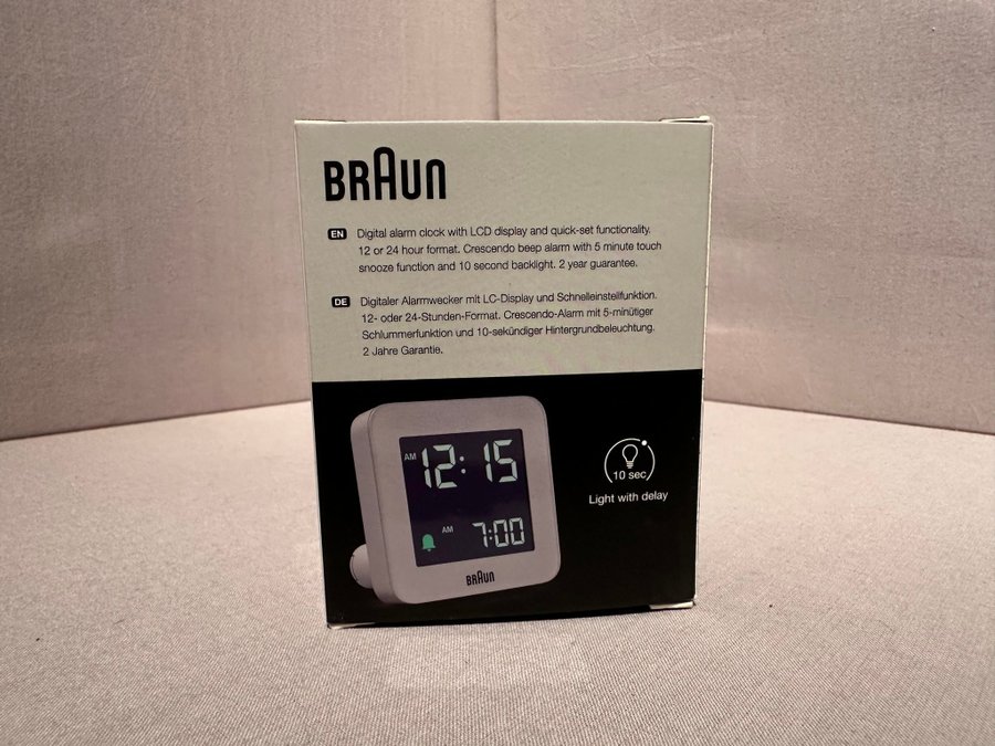 Braun BC09G Digital Väckarklocka i Grå – Minimalistisk Design