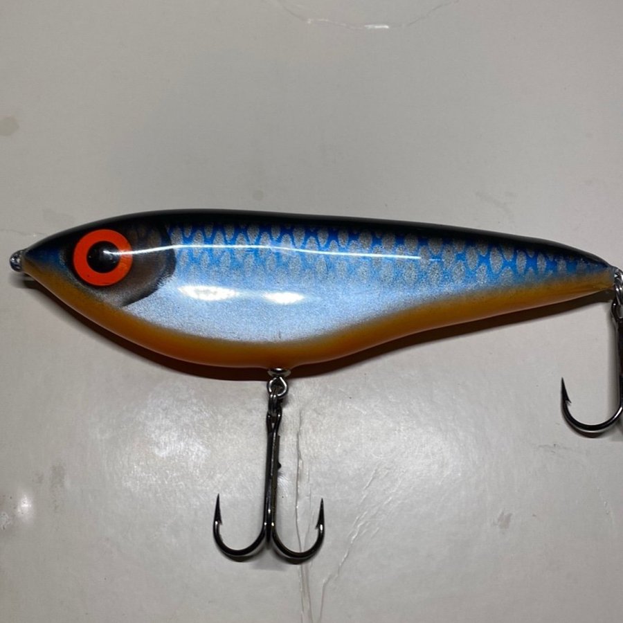 Handgjord jerkbait J Lures