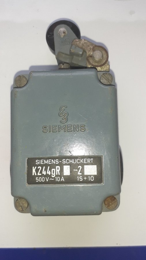 SIEMENS K244GR-2 Gränslägesbrytare 500V 10A brytare limit switch Gränsbrytare