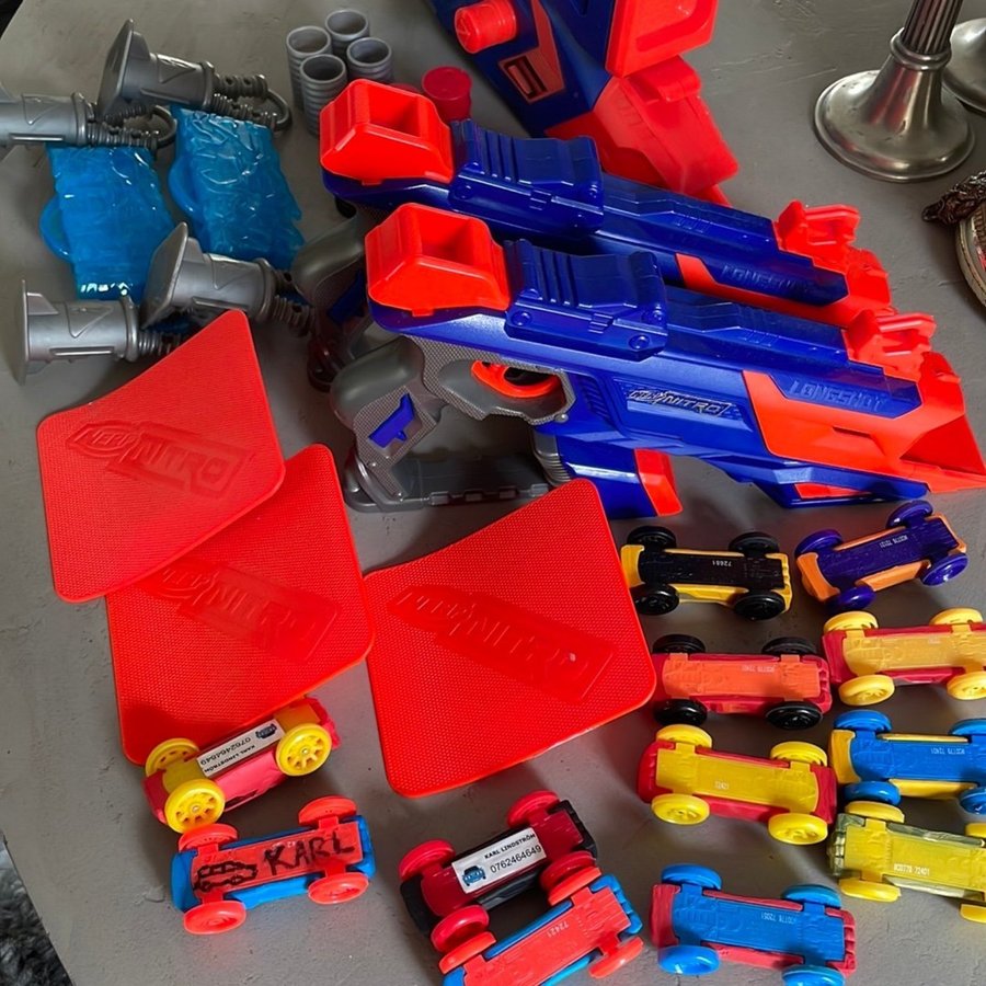 Nerf Nitro - Set med bilar och tillbehör