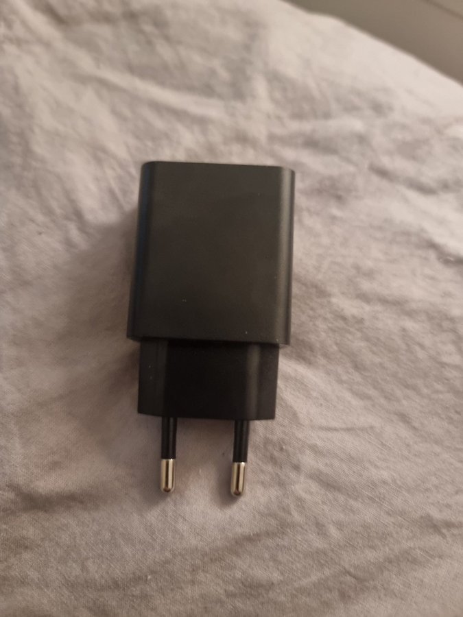 BSY väggladdare Power adapter - HELT NYTT!