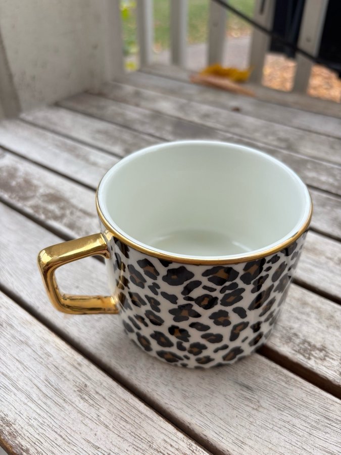 Mugg med leopardmönster HM Home