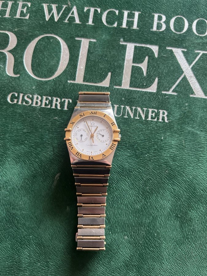 Omega Constellation Day date