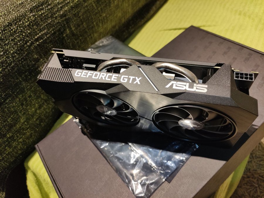 ASUS GeForce GTX 1660 Ti Dual EVO 6GB