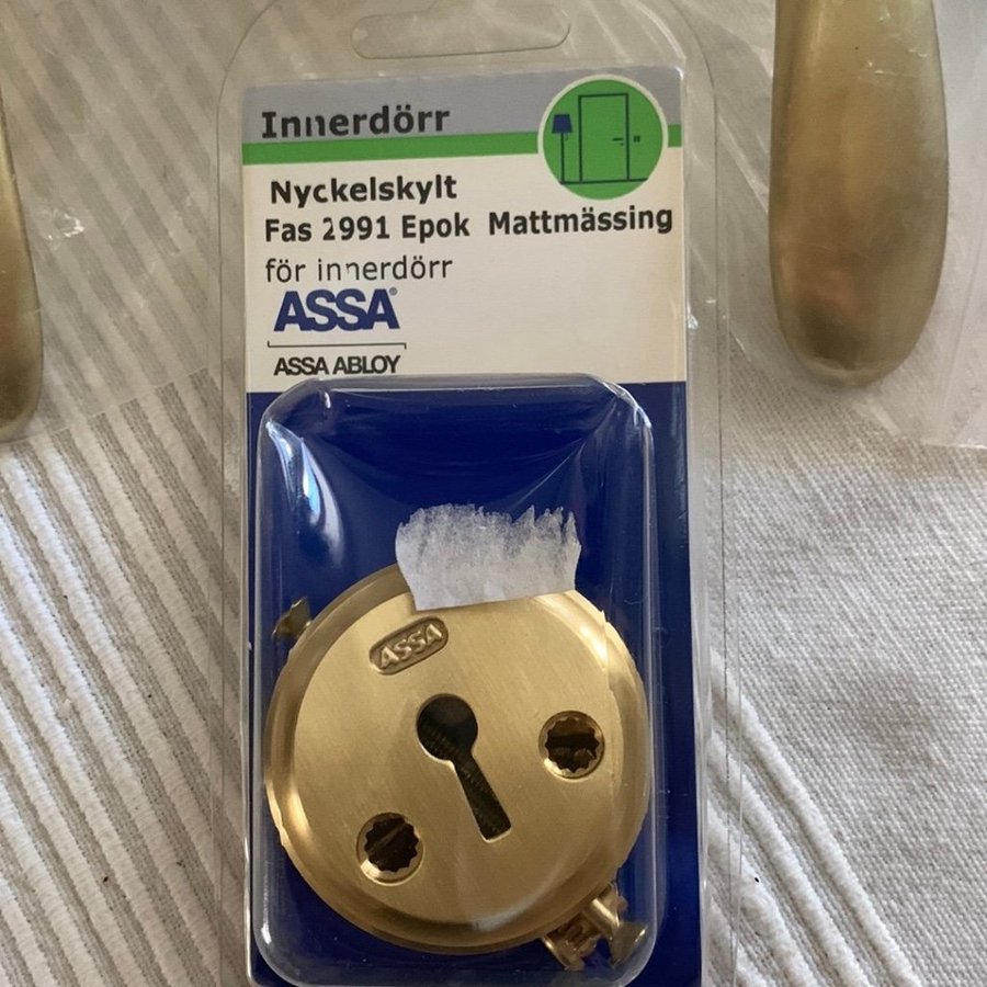 Assa 2991 Epok Nyckelslylt Mattmässing