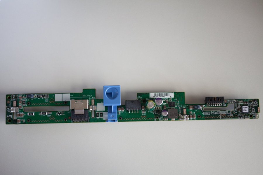 Dell R620 SAS backplane 4ports