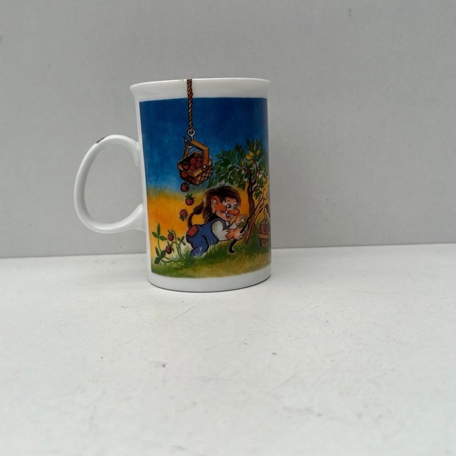 Troll Mugg Allan Flink Souvenirer of SWEDEN