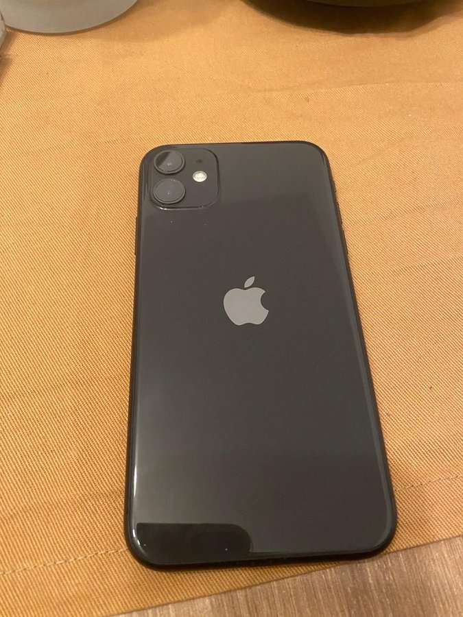 iPhone 11 Svart