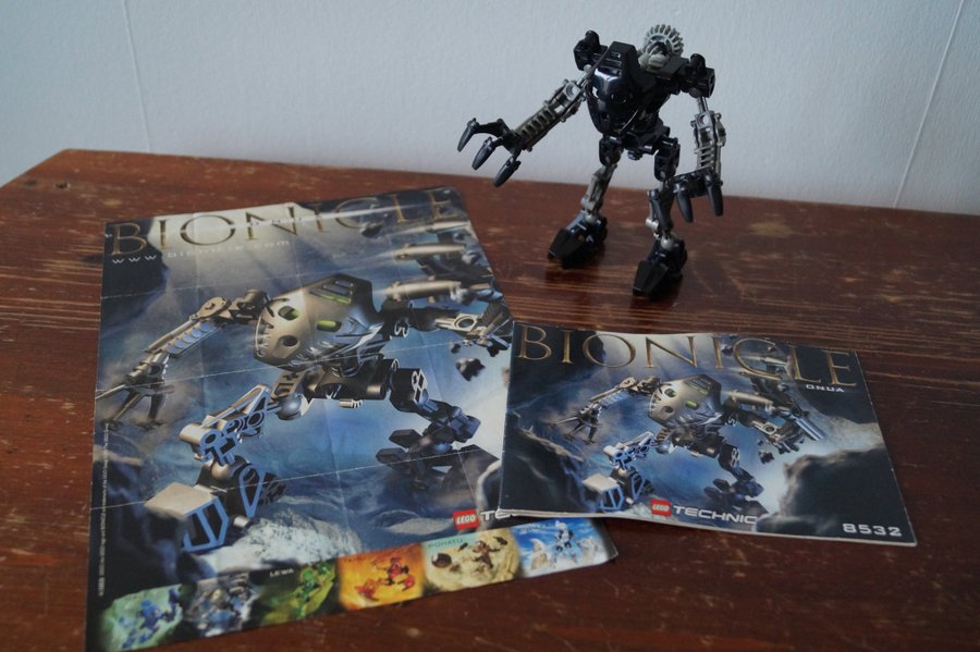 Bionicle 8582 Onua