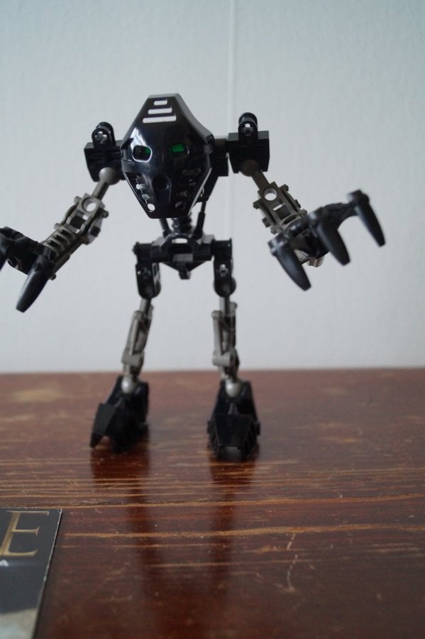 Bionicle 8582 Onua