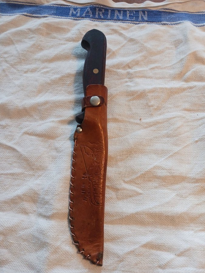 Mora kniv