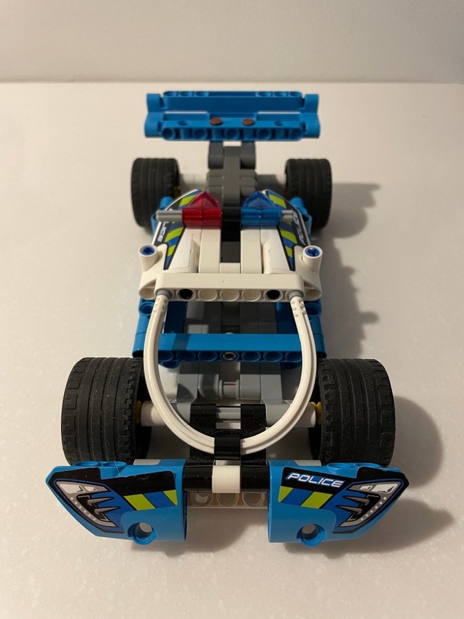 LEGO Technic Police Pursuit 42091