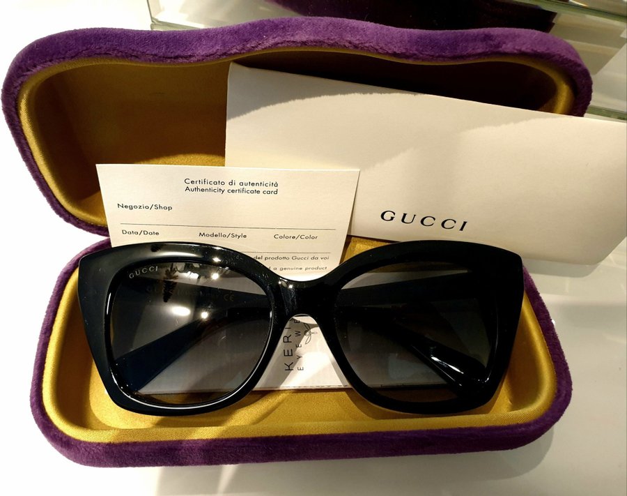 Midsommar REA Gucci solglasögon sunglasses som ny svart