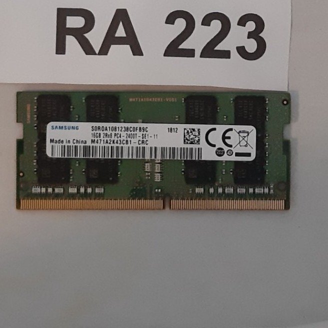 DDR4 16GB  märke : Samsung  för laptop