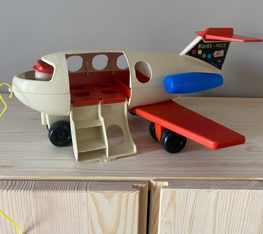 Fisher Price Fun Jet 183 Airplane