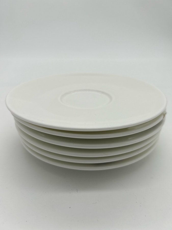 Jasper Conrad dessert PLATE SET in a white