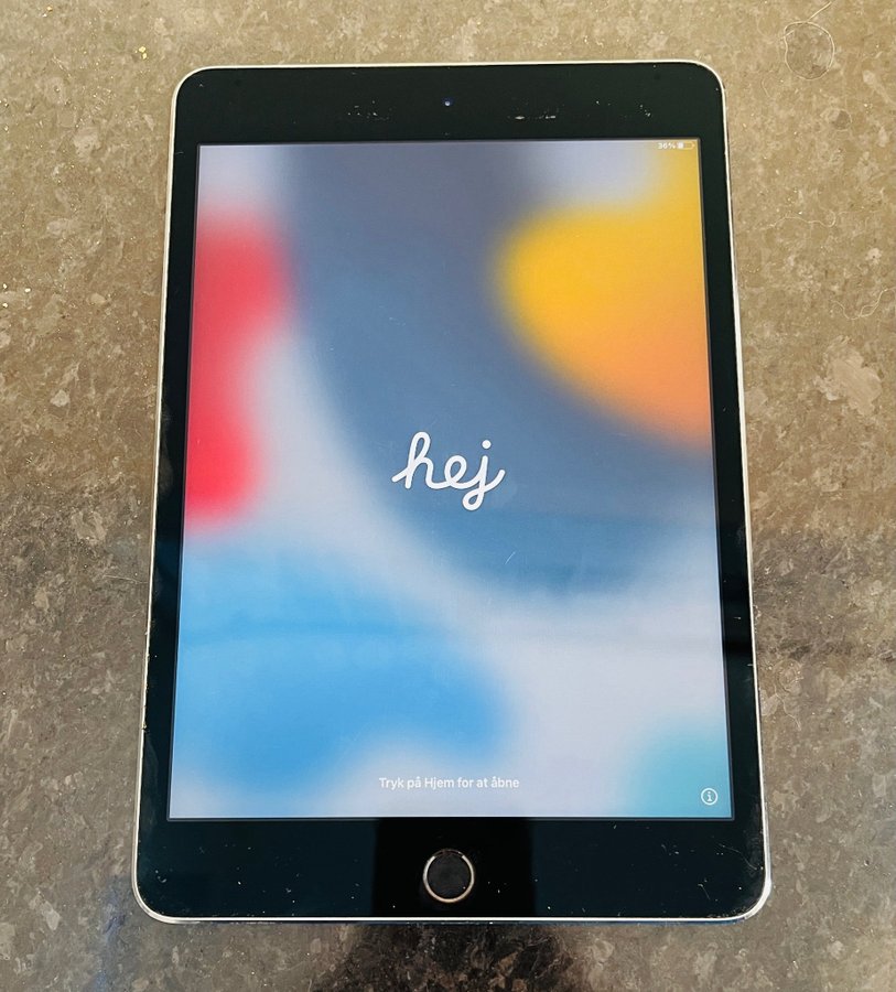 iPad mini 4 | 128 GB