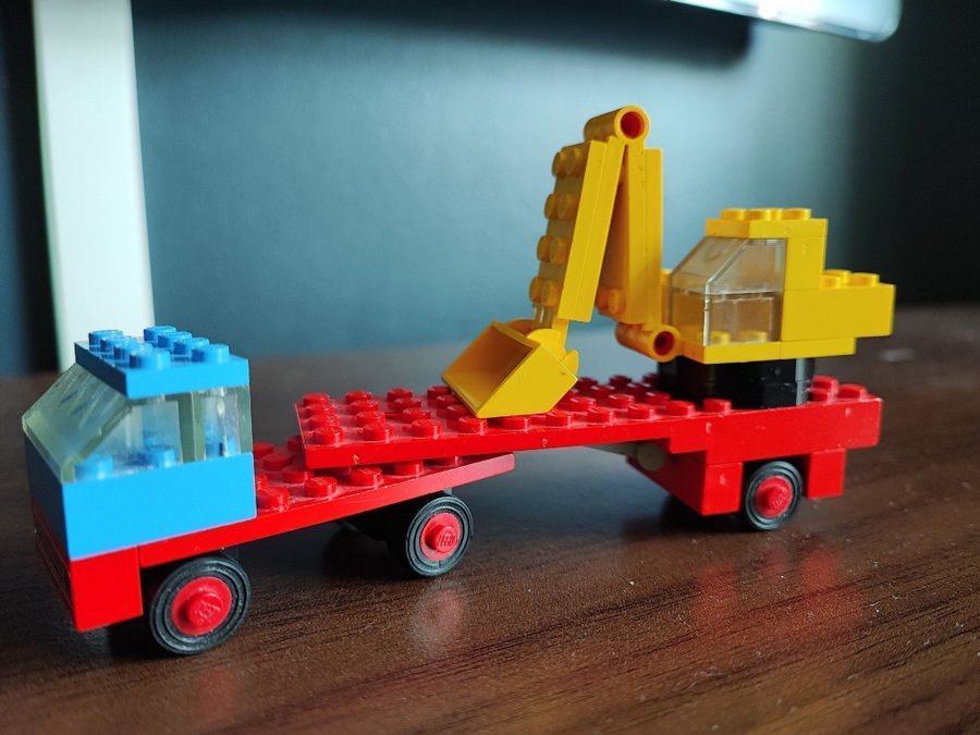 Lego Low loader Excavator Legoland set 649