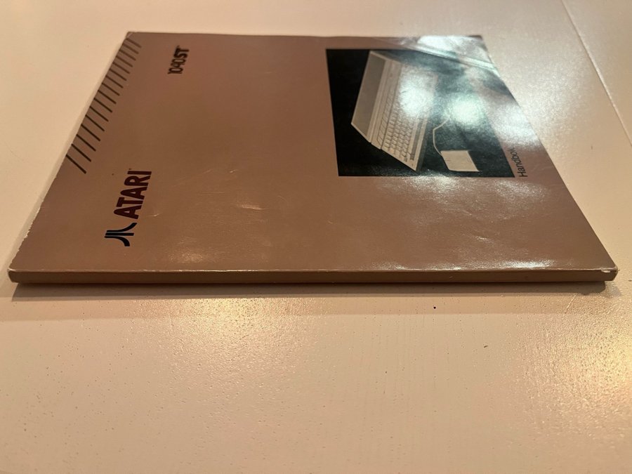 Atari 1040ST Handbook