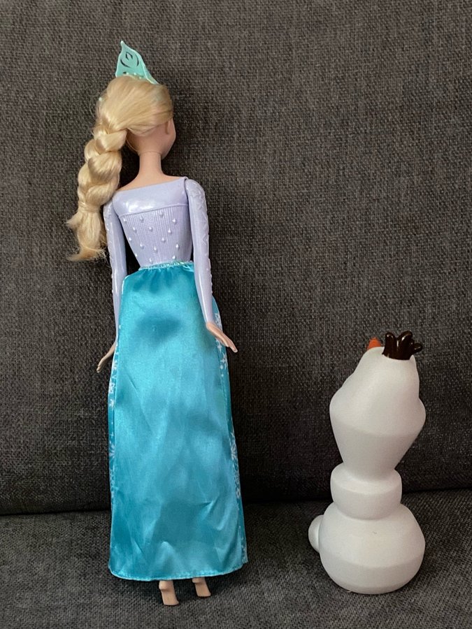 Frost Elsa med Olaf