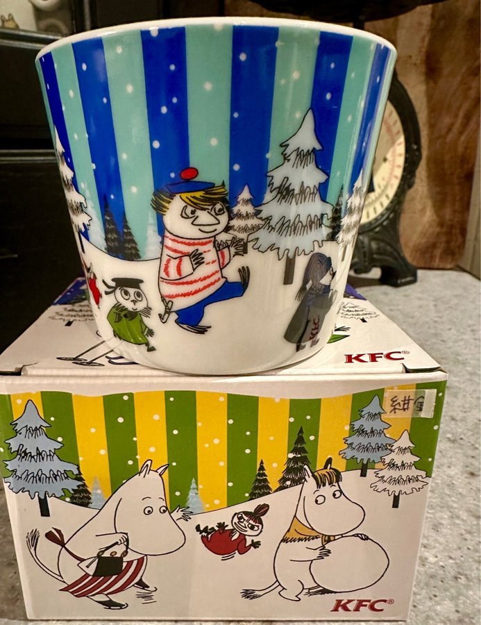 Moomin Mugg med låda - Julmotiv - julklappstips