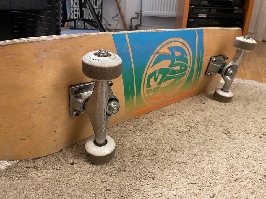 Wave Ten Skateboard