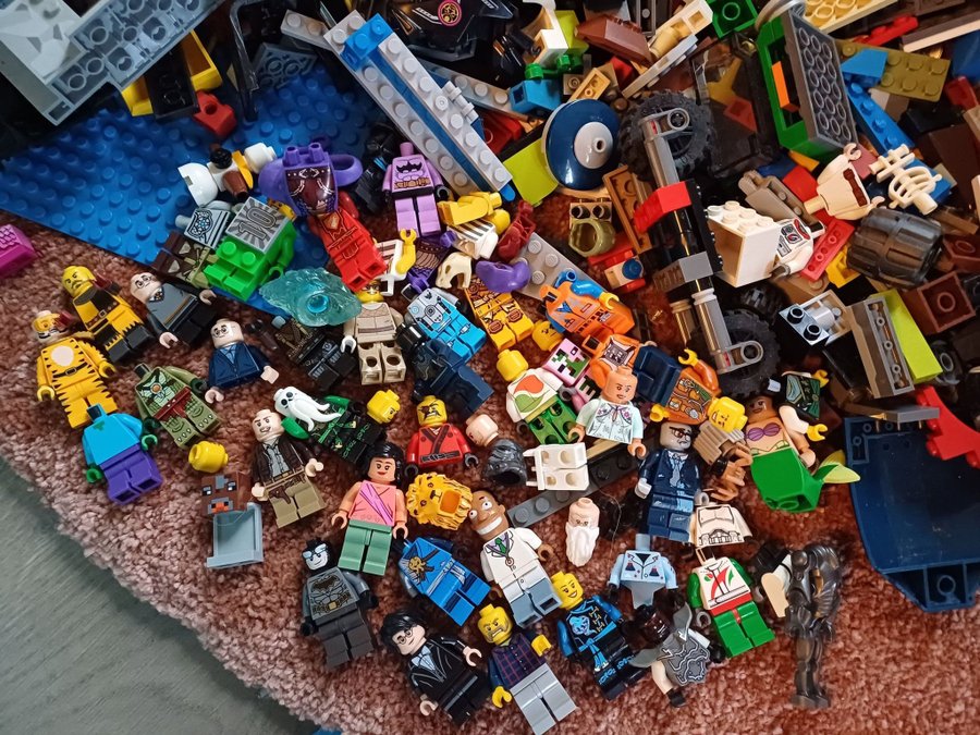 Lego blandat 20kg stor samling nyare lego