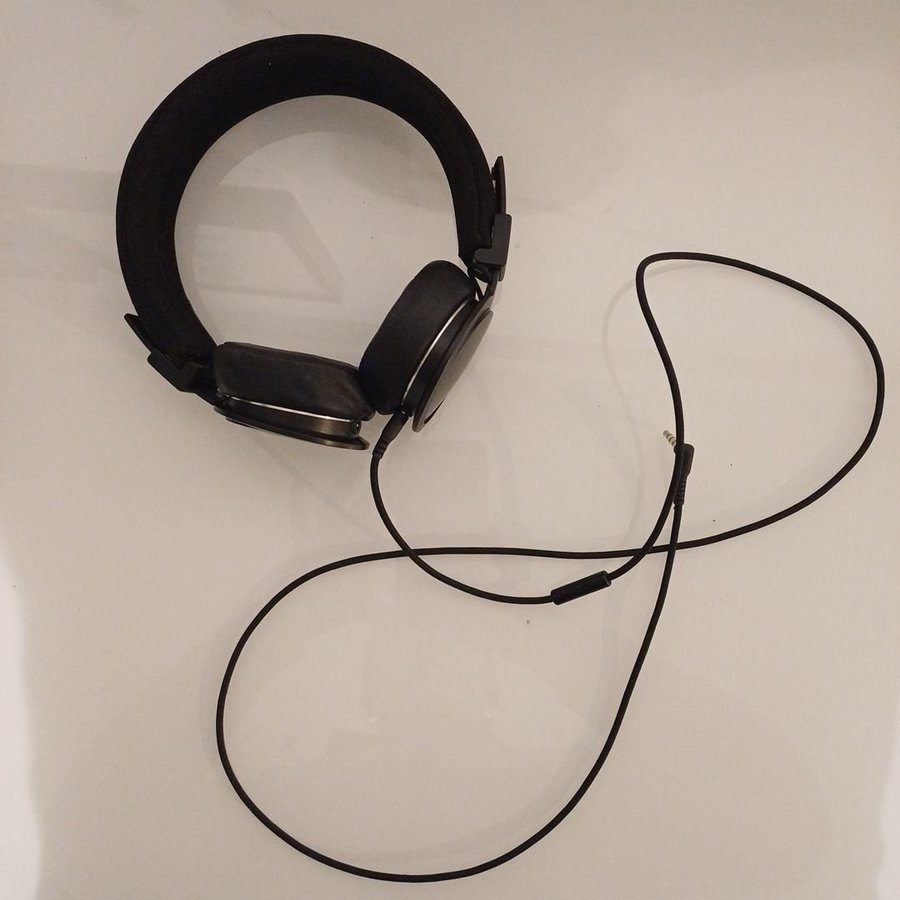 Hörlurar Urbanears med aux