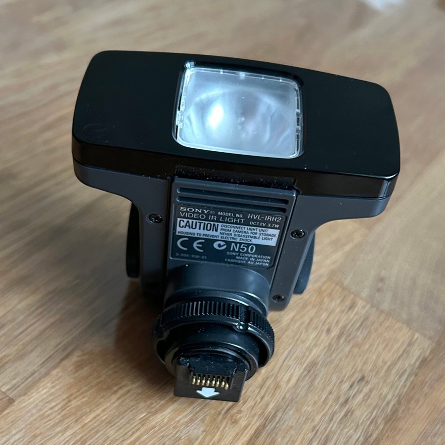 Sony HVL-IRH2 - Video IR light