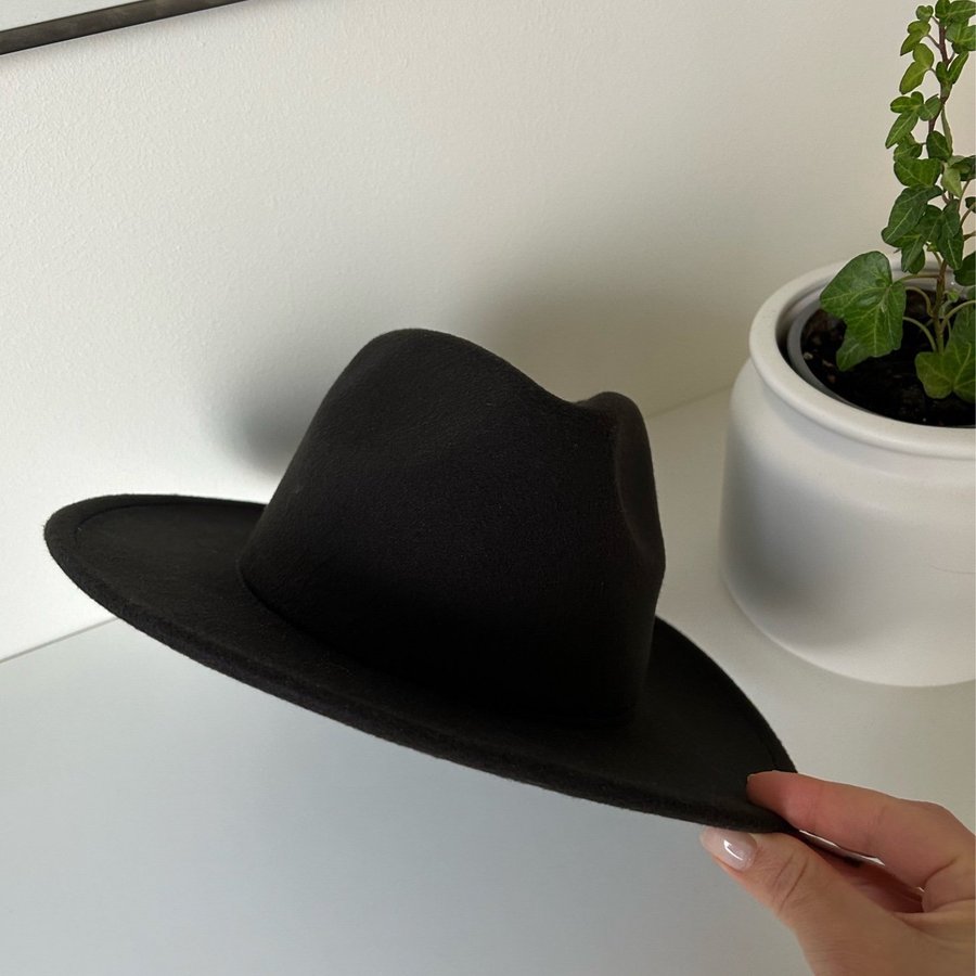 NY snygg svart filtad hatt cowboy trend oanvänt