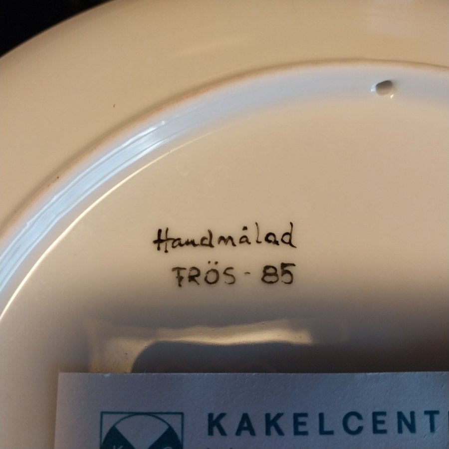 REA!! Retro/Vintage Handmålad tallrik 1980-tal