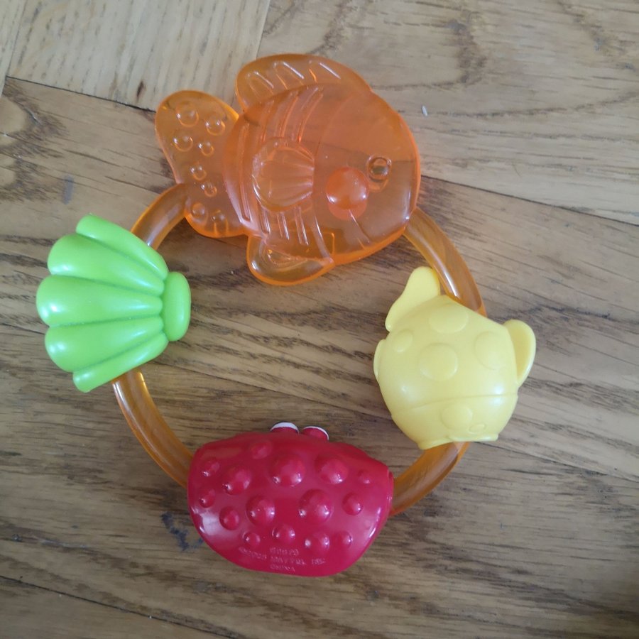 Retro skallra/bitring från Fisher Price med havstema