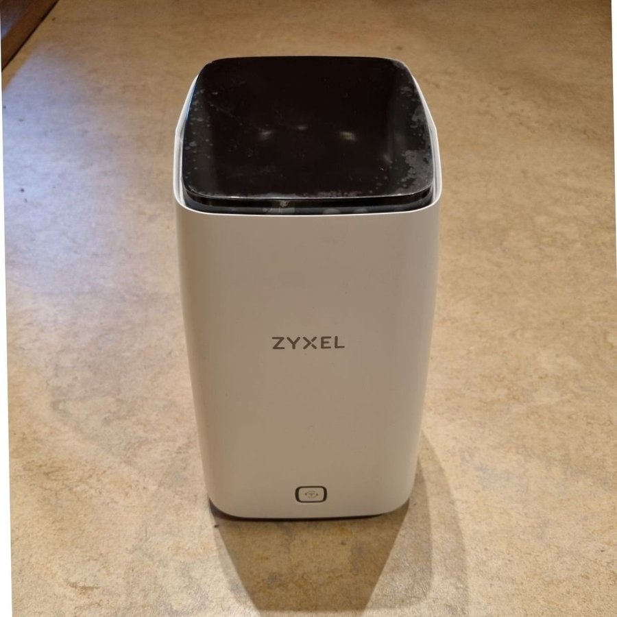 Zyxel NR5103E 5G NR Indoor Router