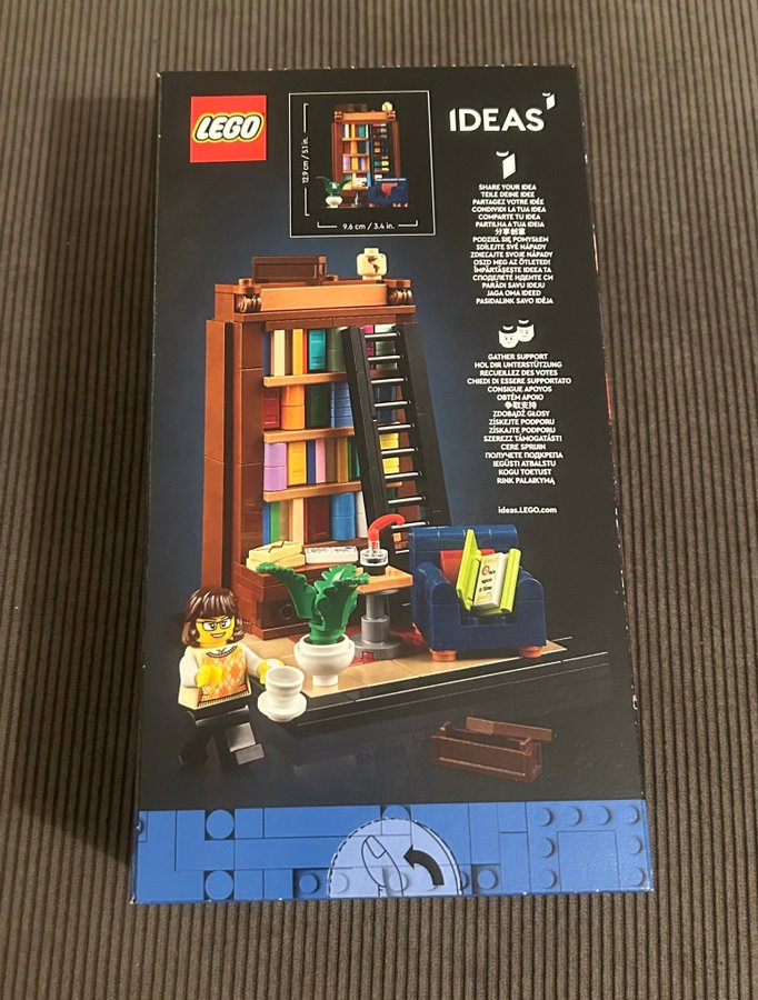 LEGO Ideas 40698 - Bokälskarens bibliotek / books are my passion