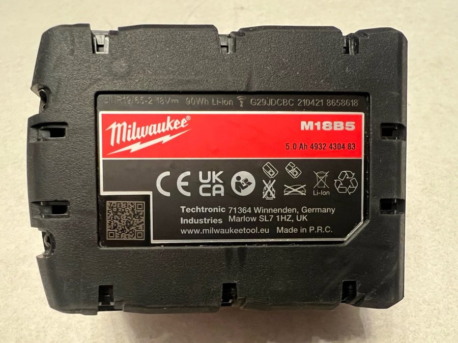 Milwaukee M18 5.0Ah Batteri Nytt!