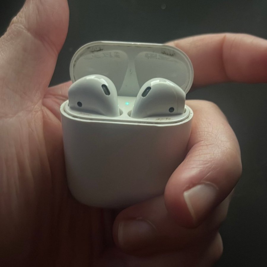 AirPods - 1A generation