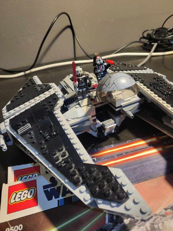 LEGO Star Wars 9500 Sith Fury Class Interceptor