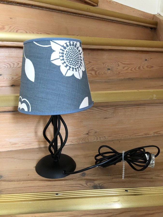 ORIVA lampa höjd 30 cm