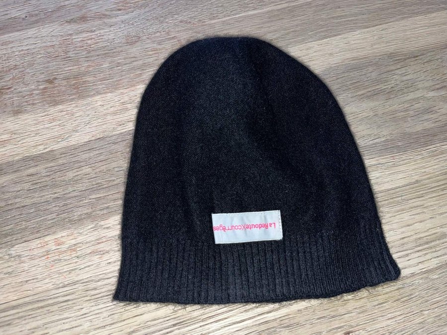 COURREGES PARIS 100% KASHMIR ULL STICKAD MÖSSA BEANIE CASHMERE