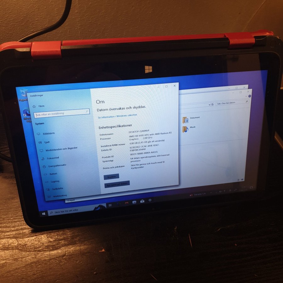 HP Pavilion x360 11-n000